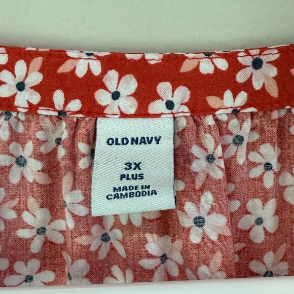 3X Plus Old Navy Blouse - Daisies - Picture 2 of 7